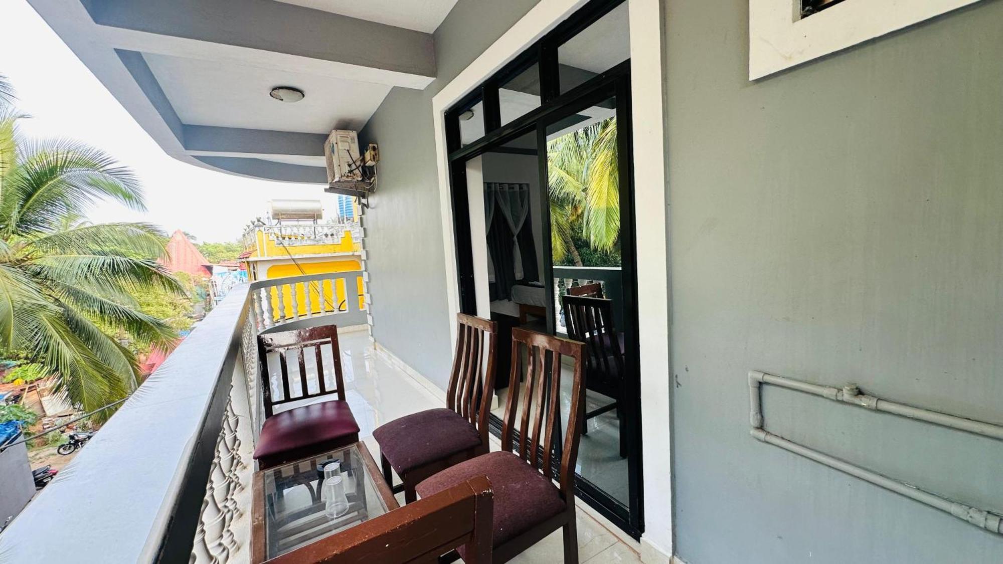 Hotel Baga Bay 200 Meters From Baga Beach Exterior photo